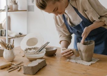 Von der Idee zum Unikat: DIY-Anleitungen für handgemachte Kunst