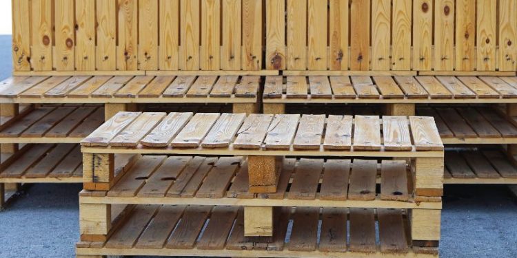 Ein Esstisch aus Paletten: Einfach ein echter Hingucker