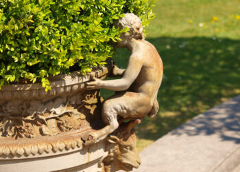 DIY mit Steineffekt: Beton, Gips, Spachtel – täuschend echte Oberflächen für Deko und Möbel